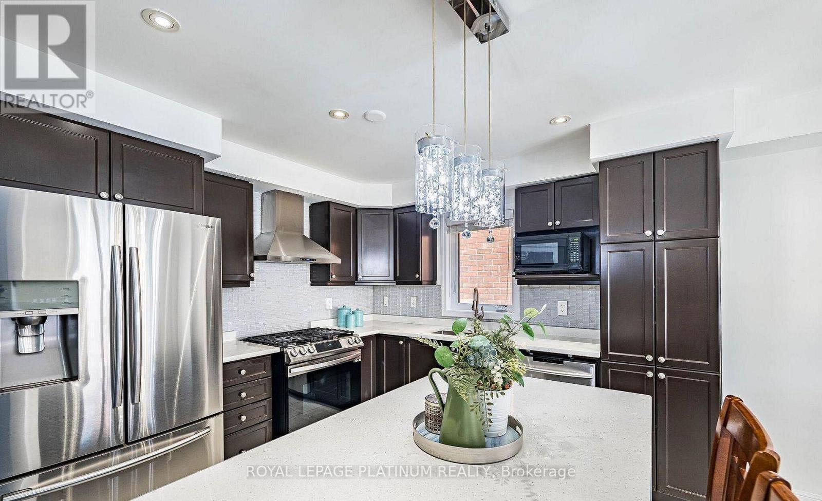43 Arkwright Drive, Brampton, Ontario  L7A 0V2 - Photo 13 - W13635106