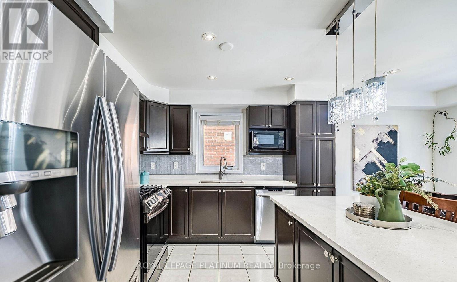 43 Arkwright Drive, Brampton, Ontario  L7A 0V2 - Photo 17 - W13635106