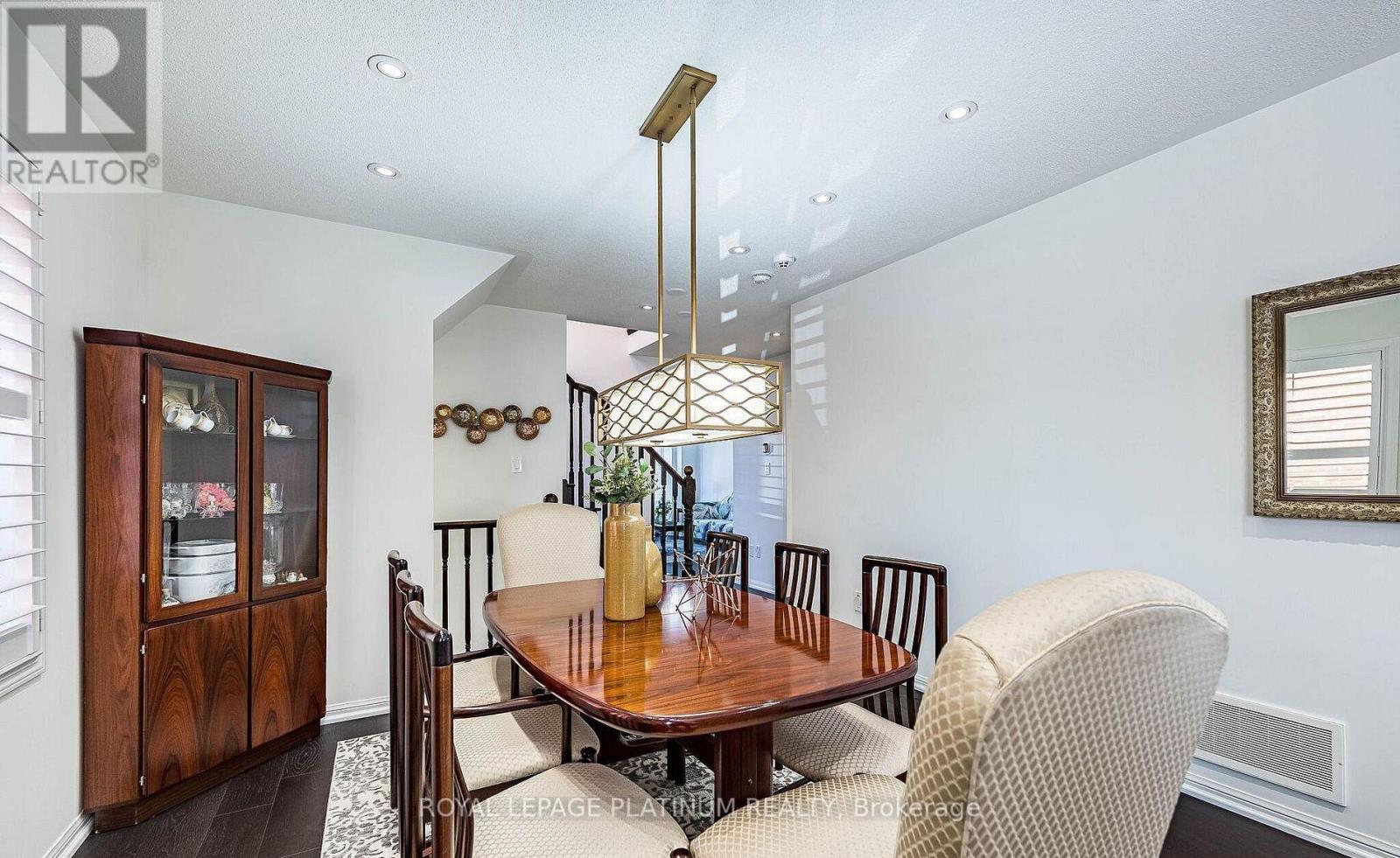 43 Arkwright Drive, Brampton, Ontario  L7A 0V2 - Photo 8 - W13635106