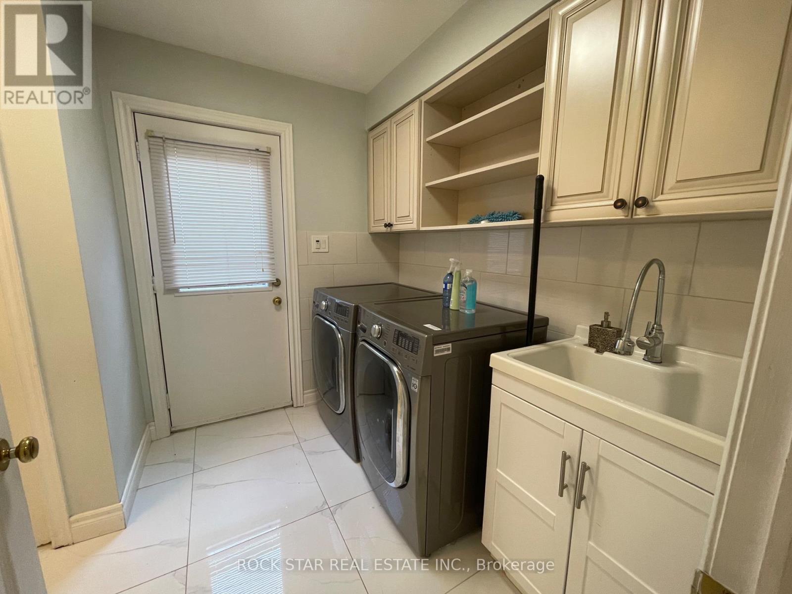 106 Milbourne Crescent, Oakville, Ontario  L6H 5P1 - Photo 15 - W13635110
