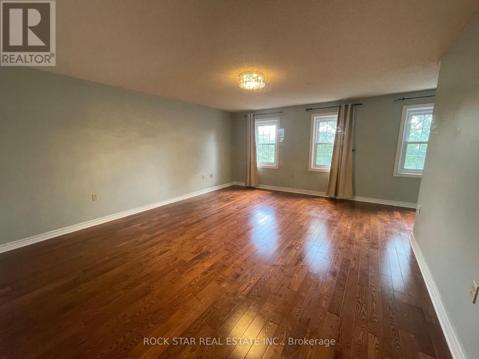 106 Milbourne Crescent, Oakville, Ontario  L6H 5P1 - Photo 17 - W13635110