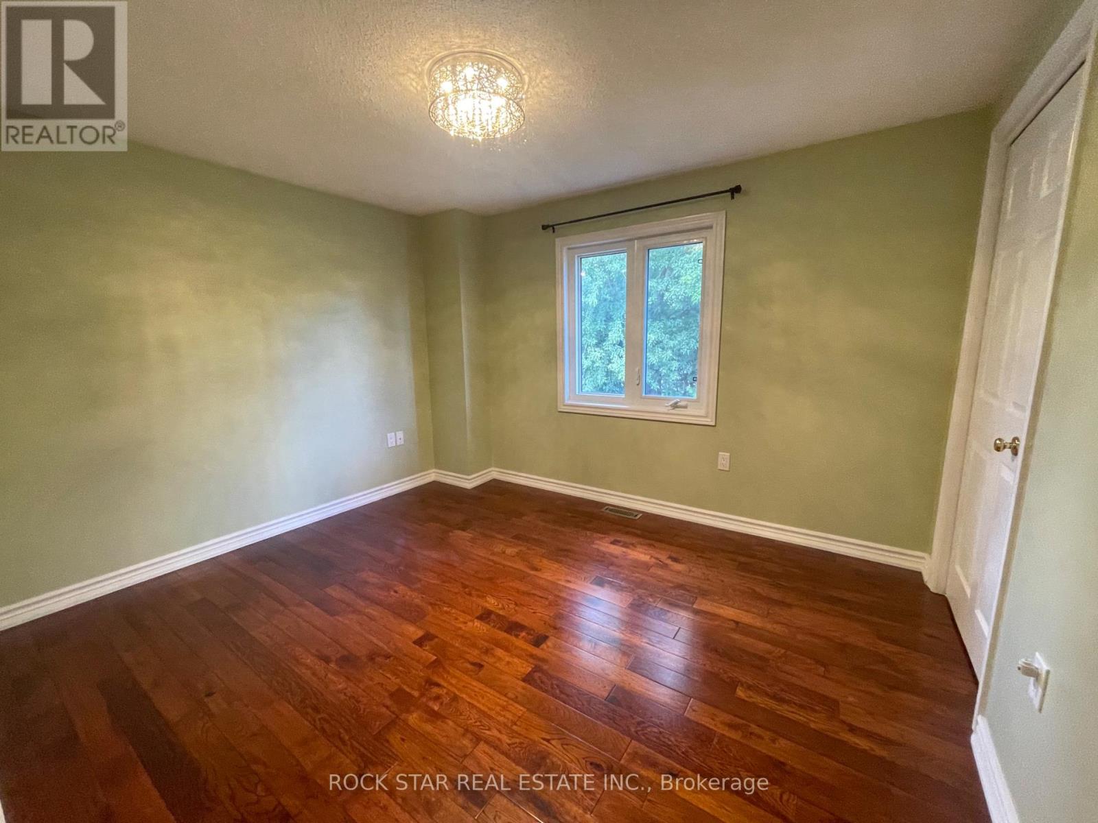 106 Milbourne Crescent, Oakville, Ontario  L6H 5P1 - Photo 24 - W13635110