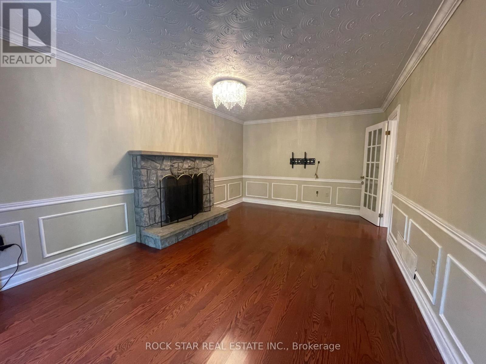 106 Milbourne Crescent, Oakville, Ontario  L6H 5P1 - Photo 7 - W13635110