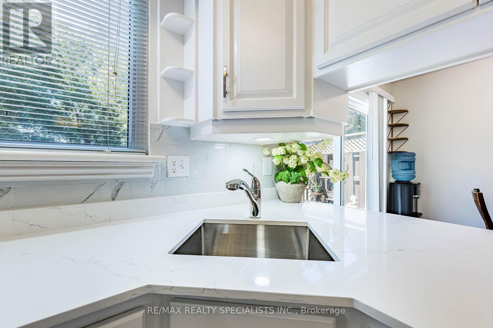 95 Hadati Road, Guelph, Ontario  N1E 6G9 - Photo 16 - X13634938