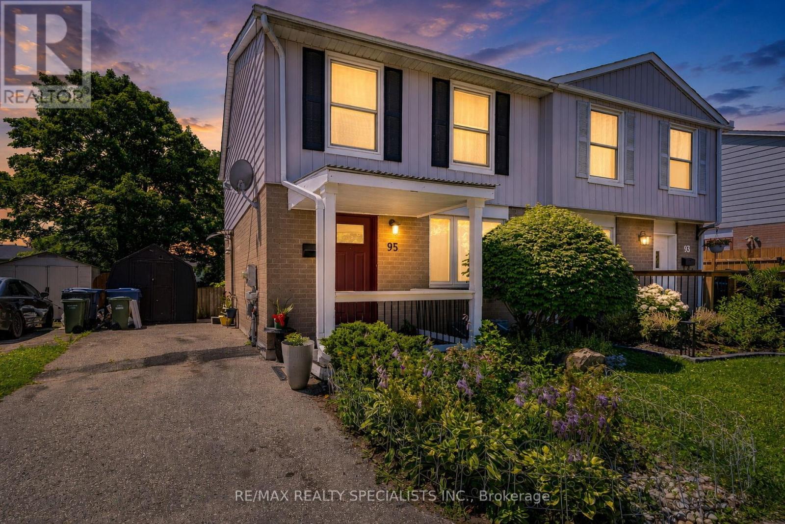 95 Hadati Road, Guelph, Ontario  N1E 6G9 - Photo 2 - X13634938