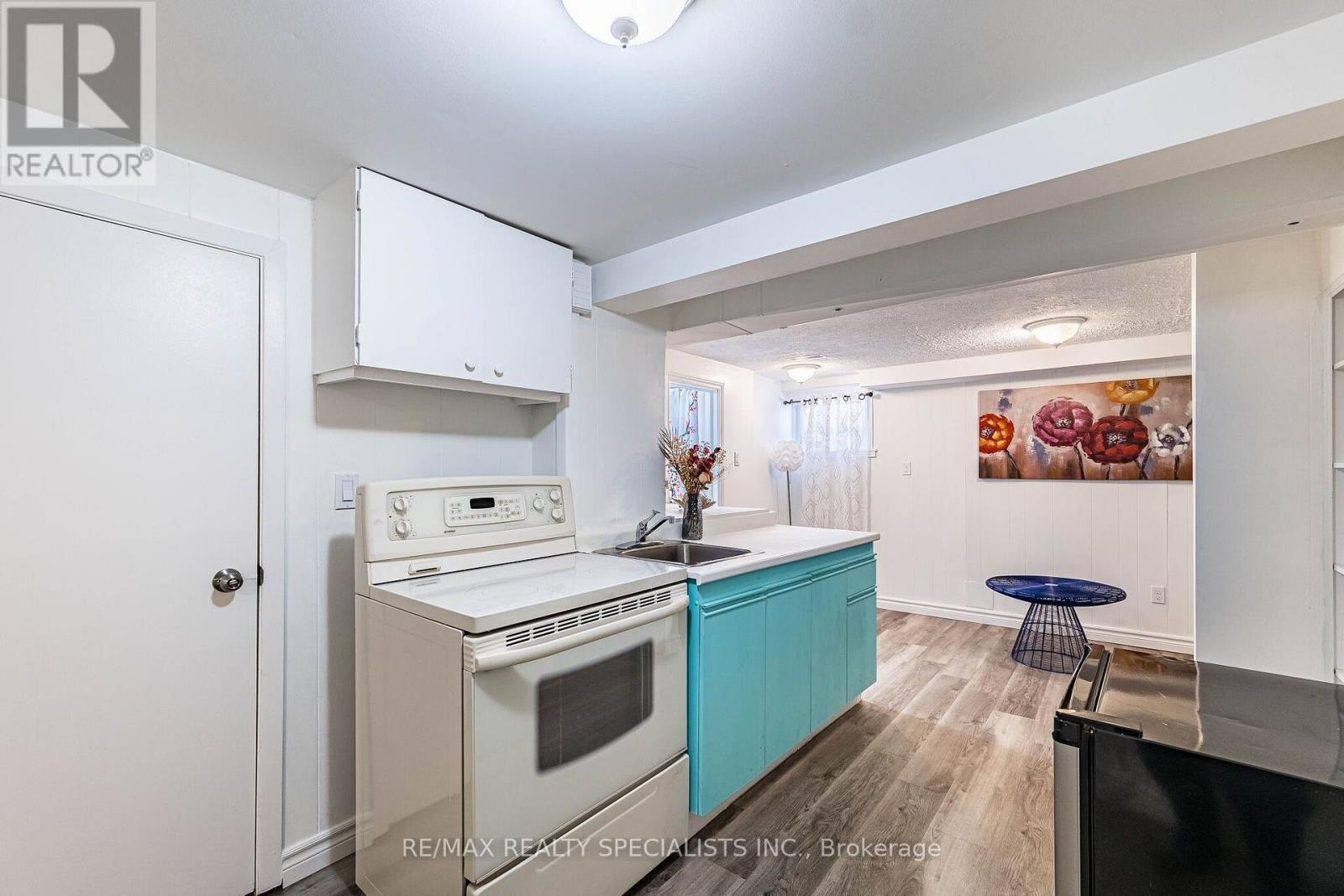 95 Hadati Road, Guelph, Ontario  N1E 6G9 - Photo 36 - X13634938