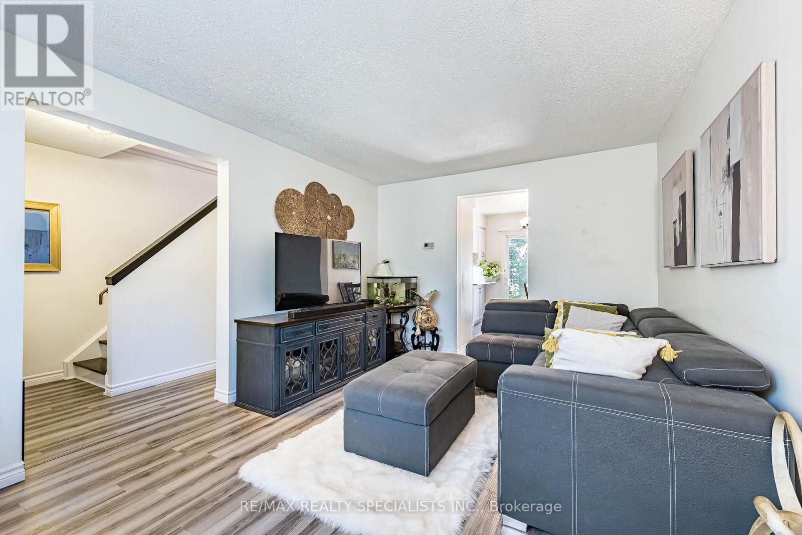95 Hadati Road, Guelph, Ontario  N1E 6G9 - Photo 9 - X13634938