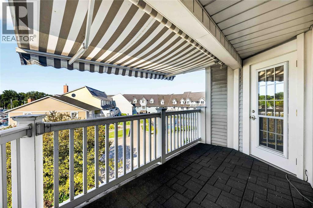 1520 Venetian Boulevard Unit# M-306, Point Edward, Ontario  N7T 7Z8 - Photo 27 - 26018395