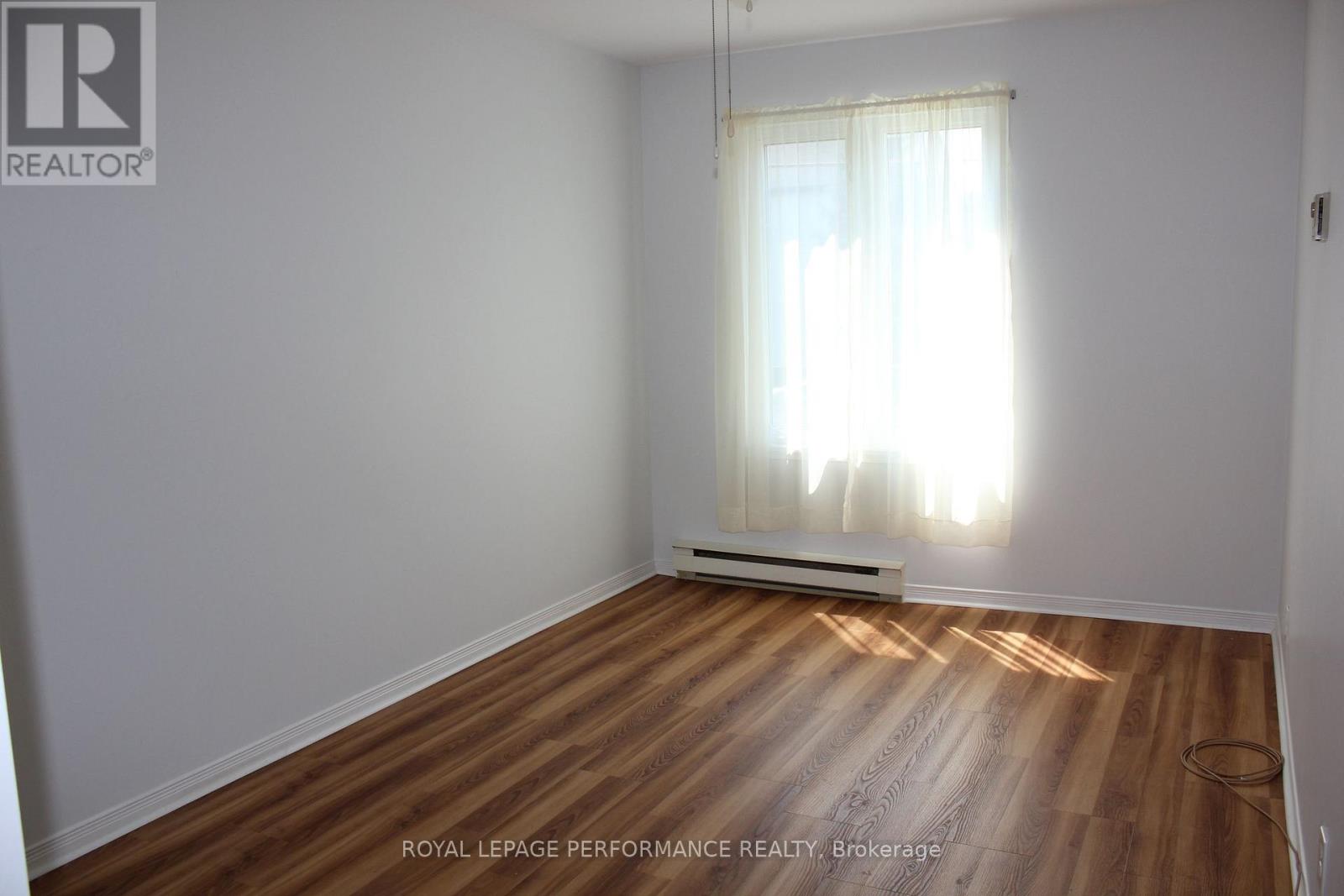 523 Bedford Street, Cornwall, Ontario  K6J 4C9 - Photo 11 - X13634244