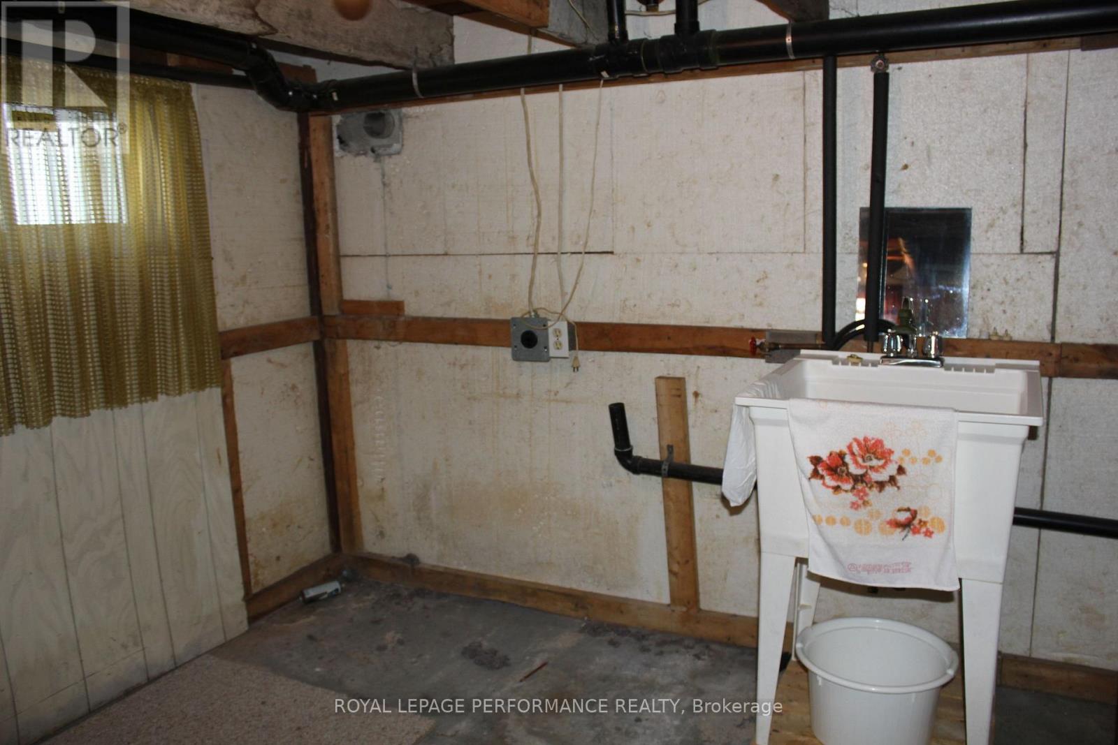 523 Bedford Street, Cornwall, Ontario  K6J 4C9 - Photo 23 - X13634244