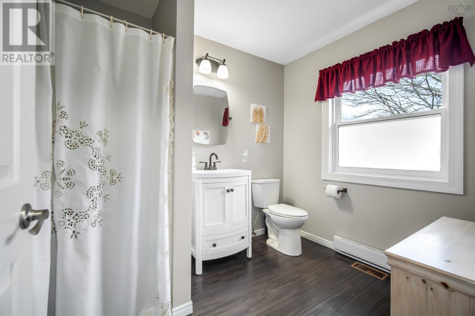 18 Mahar Drive, Shad Bay, Nova Scotia  B3T 2B6 - Photo 33 - 202619424