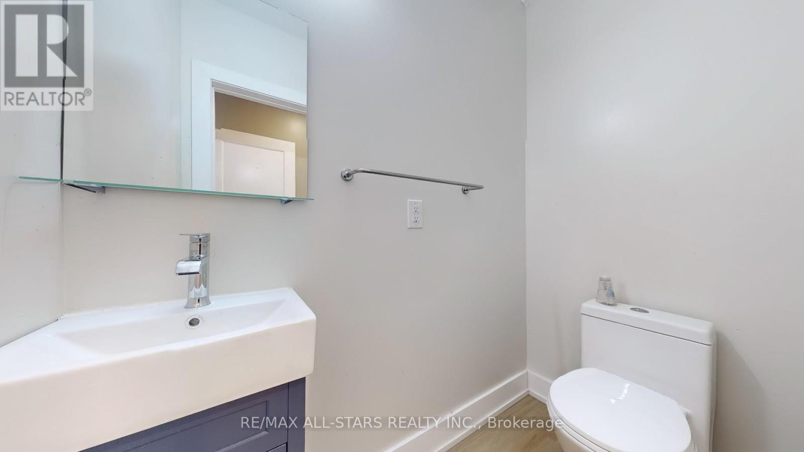 105 Betty Ann Drive, Toronto, Ontario  M2N 1X1 - Photo 32 - C13634674