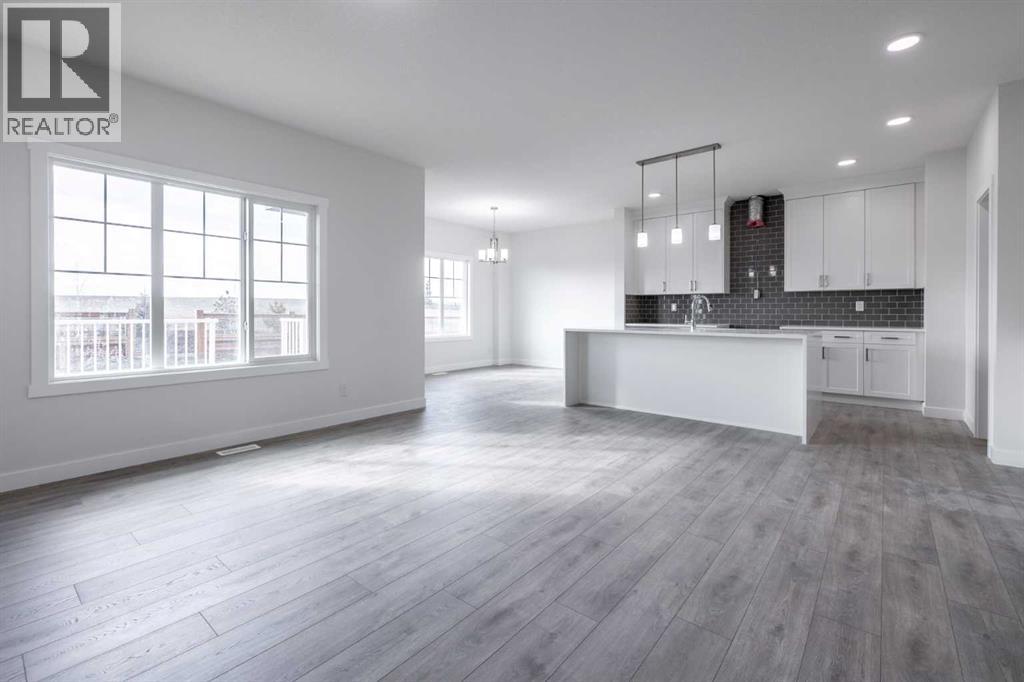67 Amber View, Balzac, Alberta  T4B 5T7 - Photo 6 - A2313041