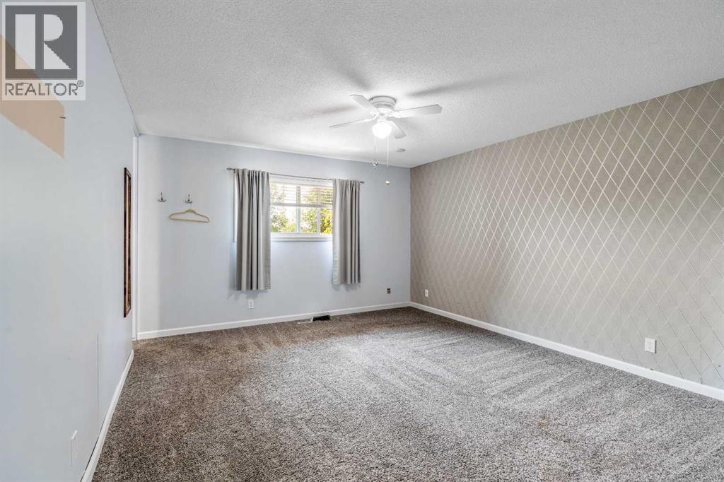 42 Honeysuckle Road N, Lethbridge, Alberta  T1H 4J9 - Photo 24 - A2331651