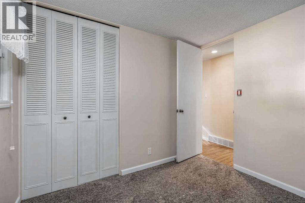 42 Honeysuckle Road N, Lethbridge, Alberta  T1H 4J9 - Photo 22 - A2331651
