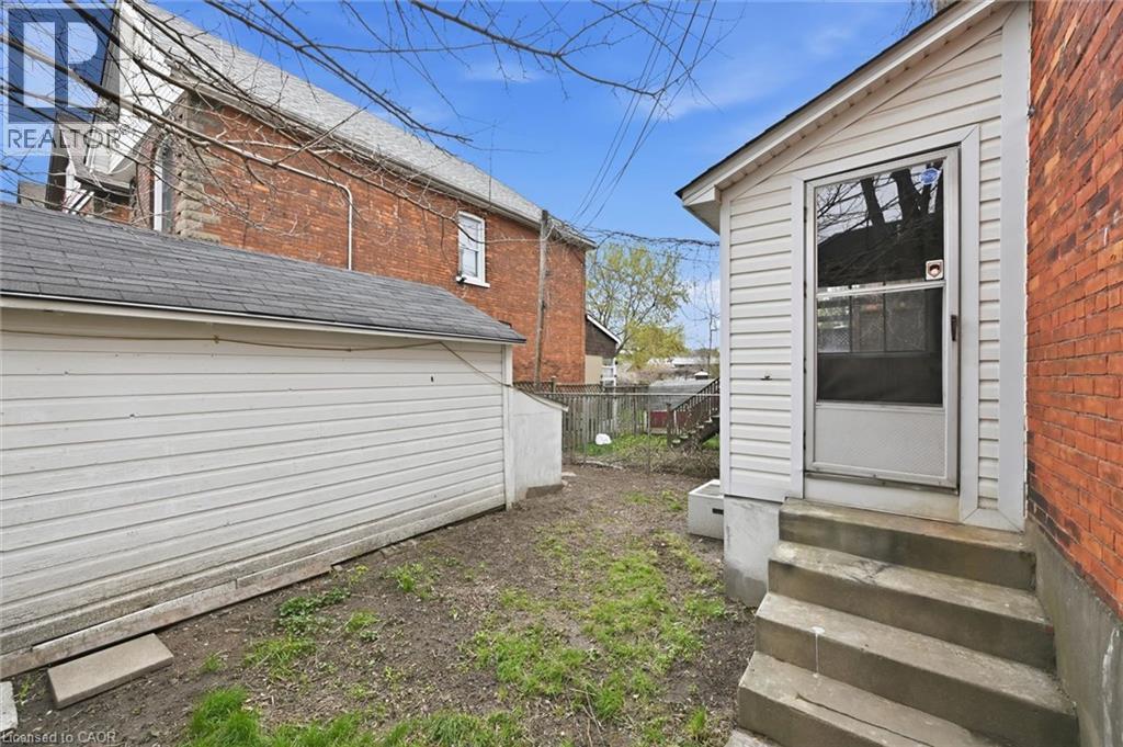 355 Cumberland Avenue, Hamilton, Ontario  L8M 2A5 - Photo 30 - 40837899