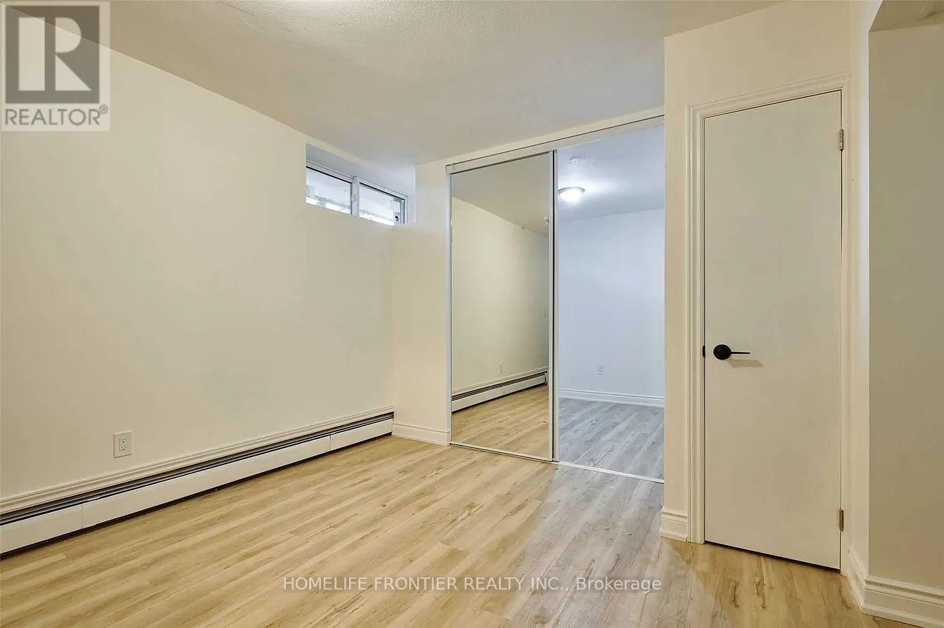 101 - 291 Scarlett Road, Toronto, Ontario  M6N 4L1 - Photo 11 - W13628748