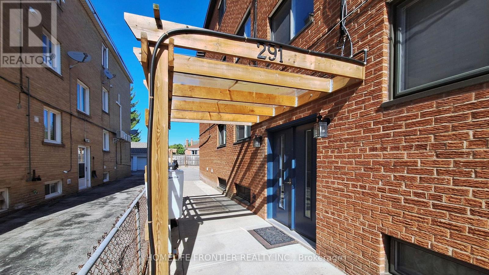 101 - 291 Scarlett Road, Toronto, Ontario  M6N 4L1 - Photo 21 - W13628748