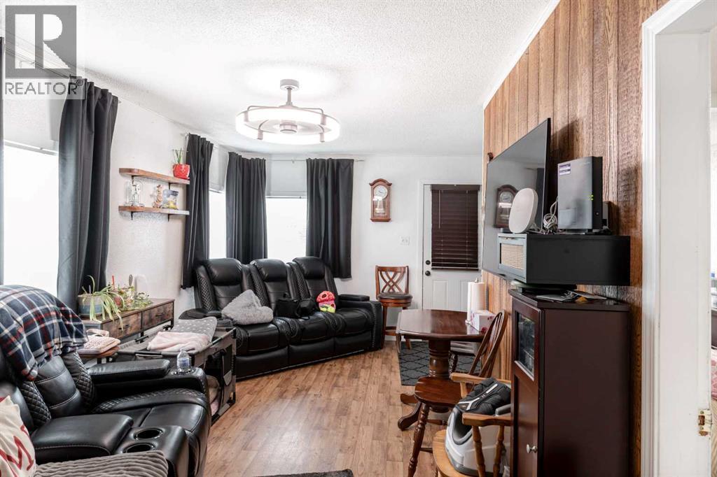 9324 101 Avenue, Grande Prairie, Alberta  T8V 0W6 - Photo 7 - A2333673
