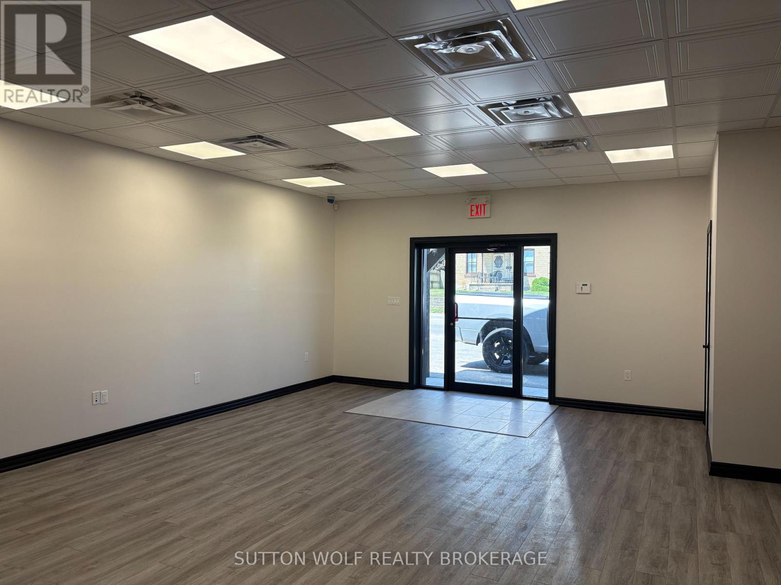 2 - 176 Metcalfe Street E, Strathroy-Caradoc, Ontario  N7G 1M8 - Photo 2 - X13096502