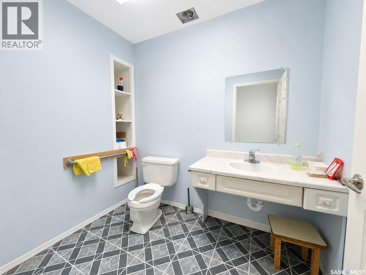 232 105 Marquis Court, Saskatoon, Saskatchewan  S7P 0E7 - Photo 6 - SK044455