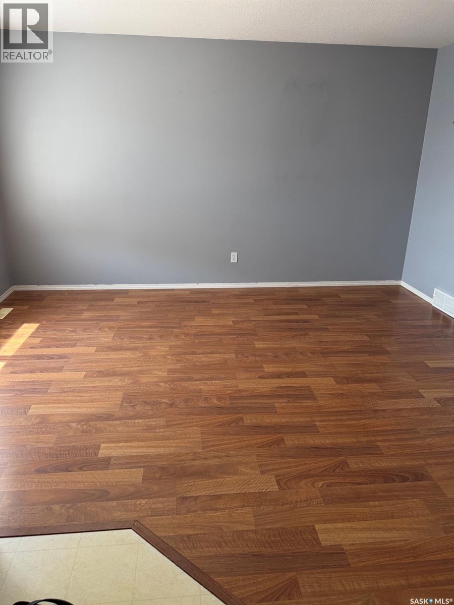 86 203 Herold Terrace, Saskatoon, Saskatchewan  S7V 1H6 - Photo 3 - SK044441