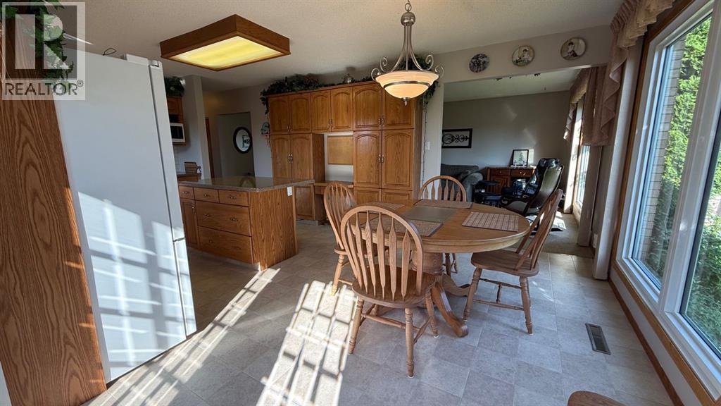 611 6 Avenue W, Hanna, Alberta  T0J 1P0 - Photo 15 - A2333707