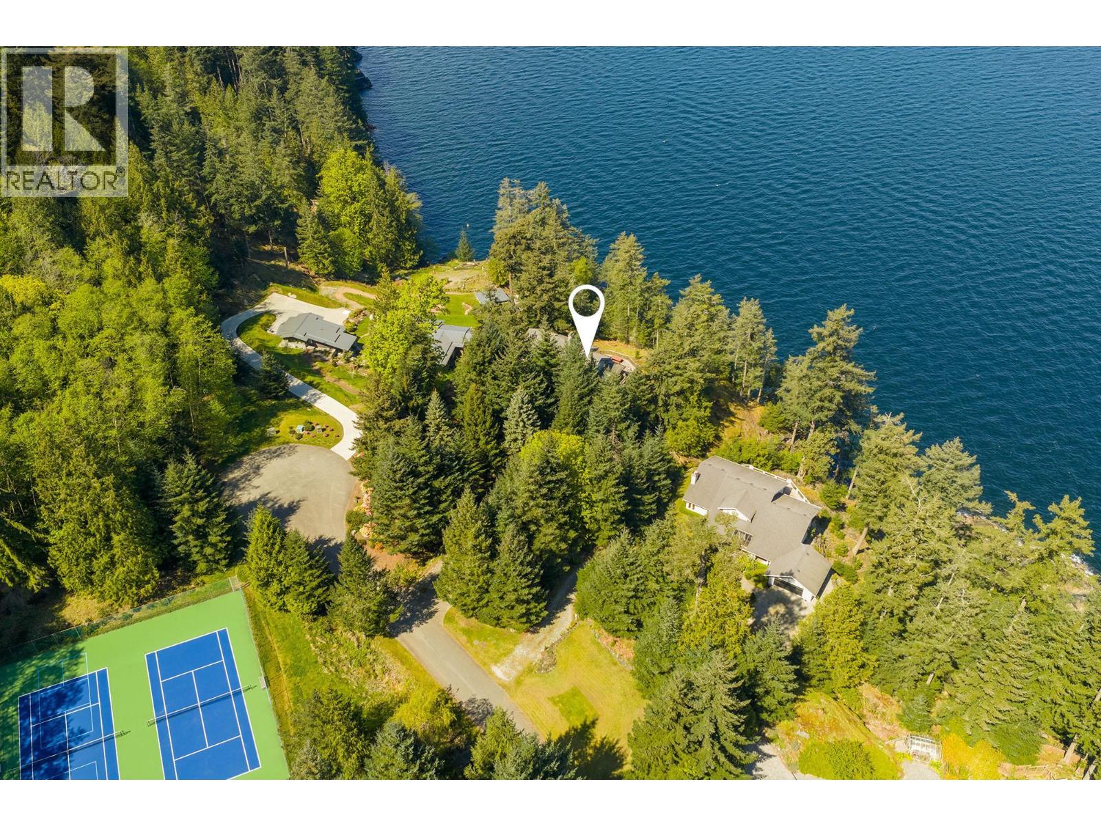 520 SMUGGLERS COVE ROAD, Bowen Island, British Columbia