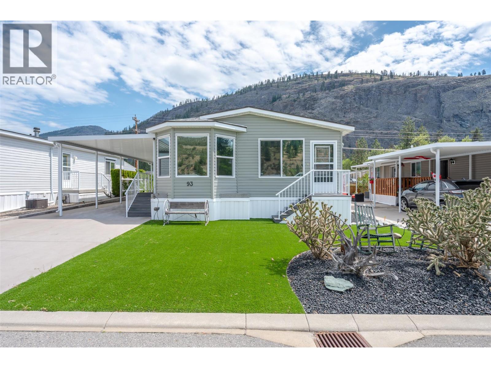 8598 Highway 97 Unit# 93 Oliver Photo 6