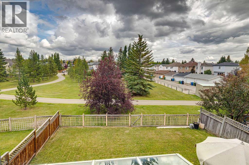 23 Sierra Nevada Close SW, Calgary, Alberta