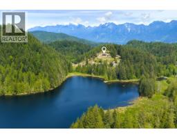865 FORSTER LANE, Bowen Island, British Columbia