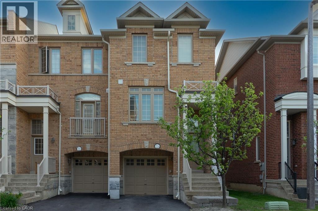 7214 TRIUMPH Lane, Mississauga, Ontario