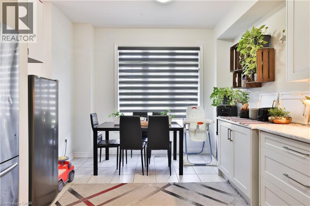 7214 Triumph Lane, Mississauga, Ontario  L5N 0C5 - Photo 10 - 40845555