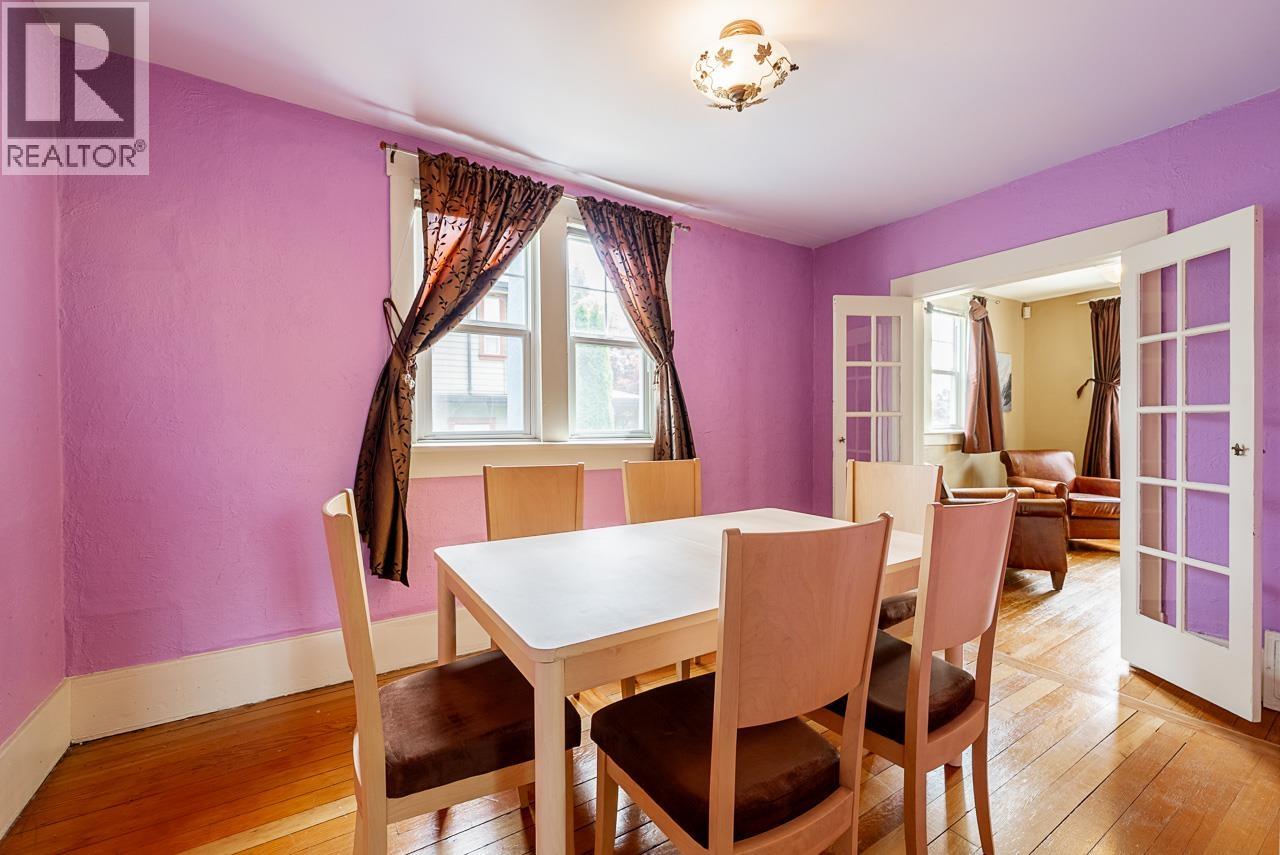 264 W Queens Road, North Vancouver, British Columbia  V7N 2K5 - Photo 10 - R3139118