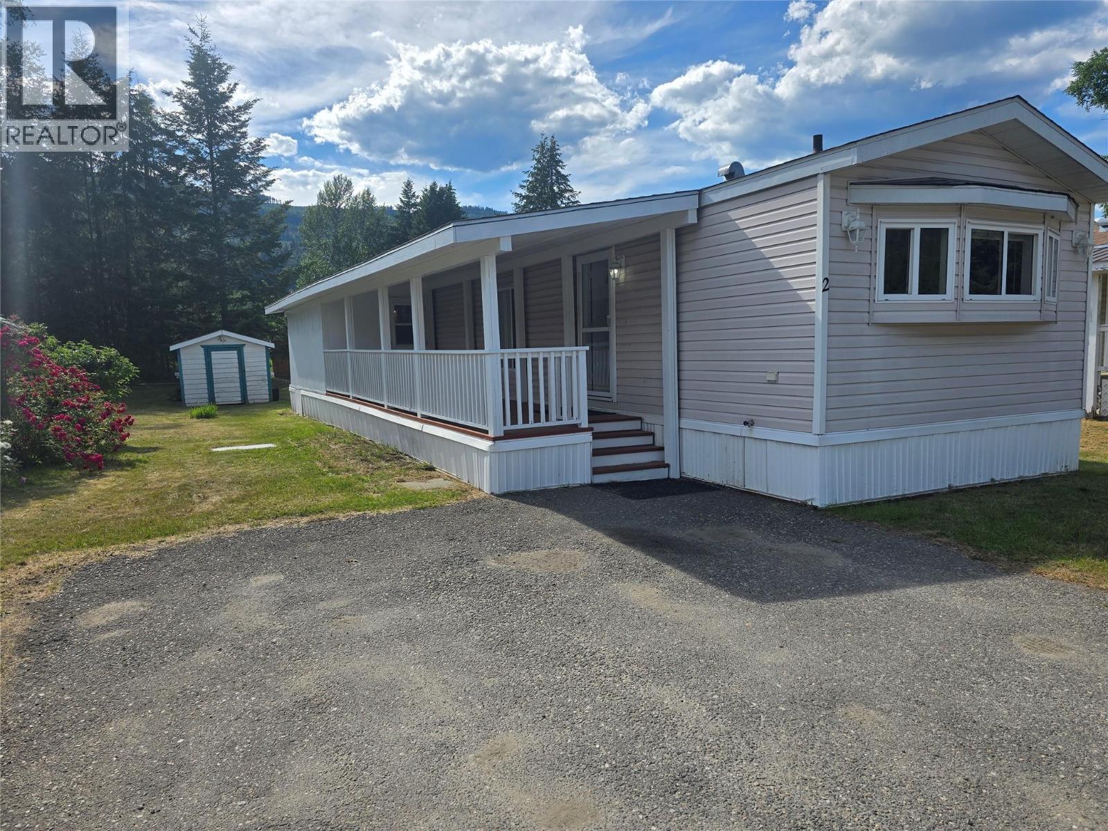 130 Ferry Unit# 2, Clearwater, British Columbia  V0E 1N2 - Photo 1 - 10392530