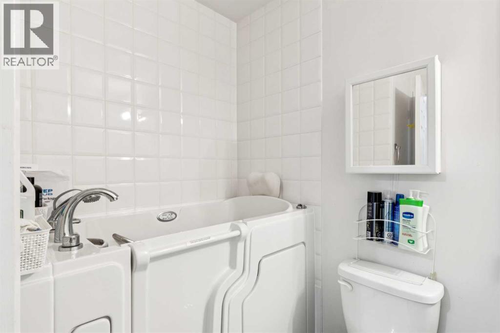 23 Sierra Nevada Close SW, Calgary, Alberta  T3H 3H4 - Photo 23 - A2329656