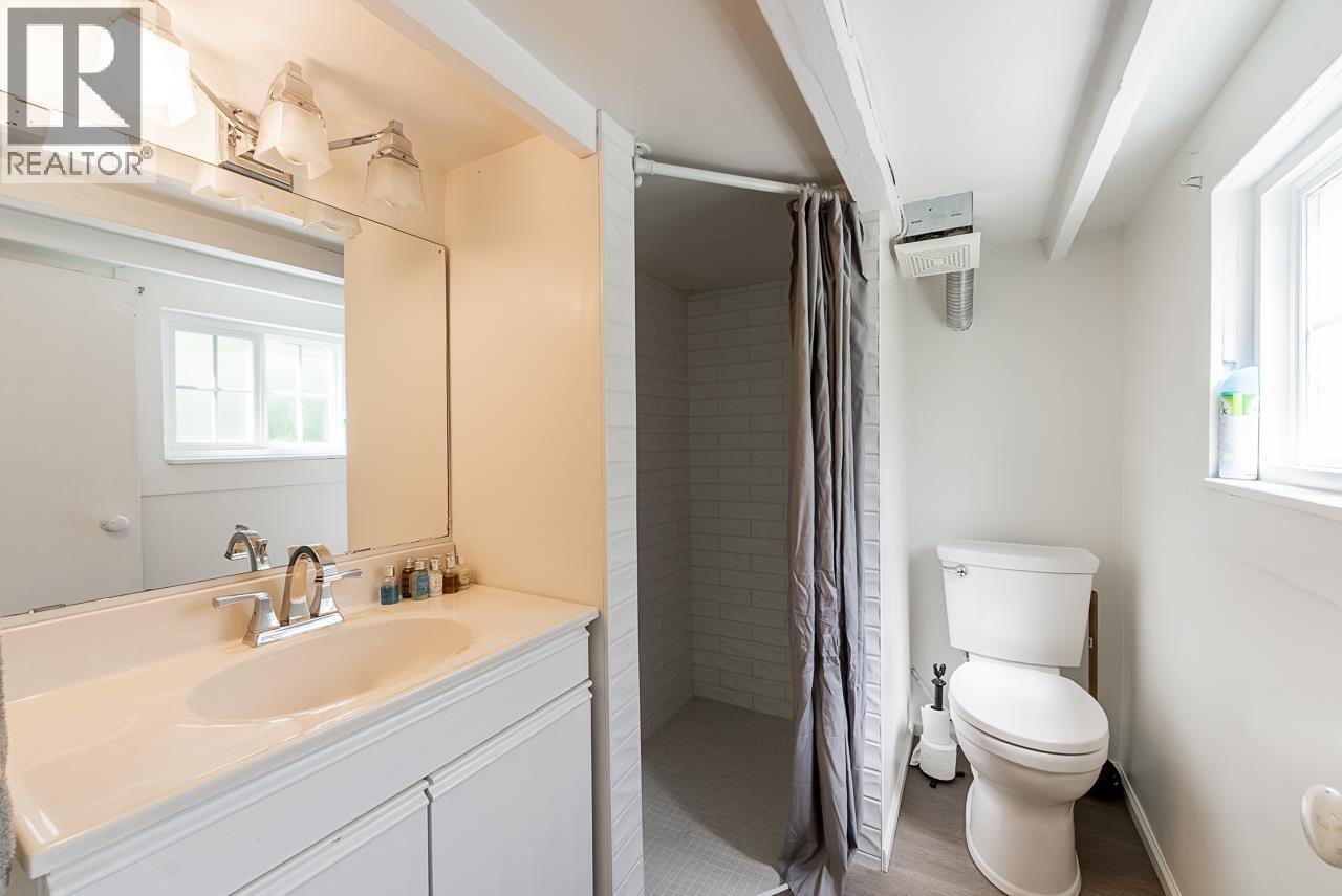 264 W Queens Road, North Vancouver, British Columbia  V7N 2K5 - Photo 28 - R3139118