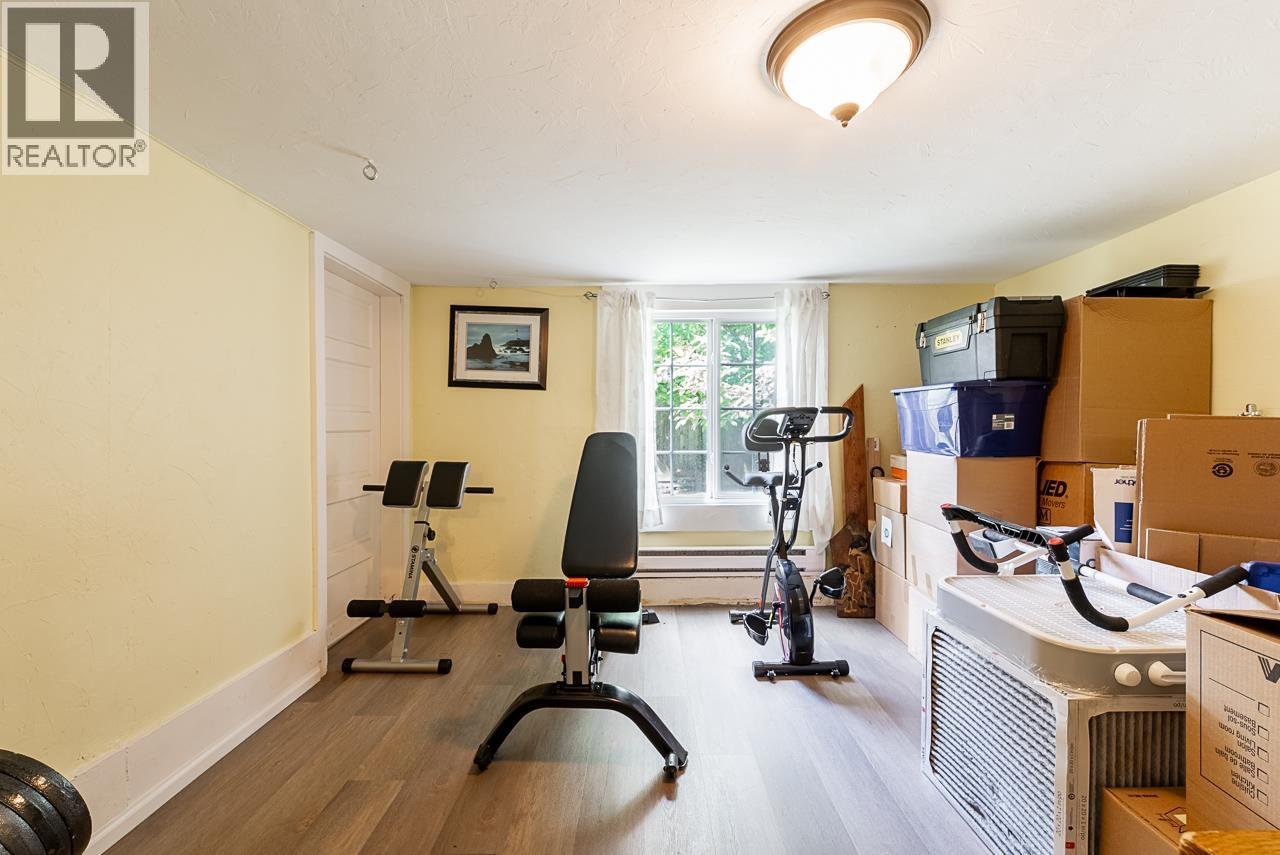 264 W Queens Road, North Vancouver, British Columbia  V7N 2K5 - Photo 30 - R3139118