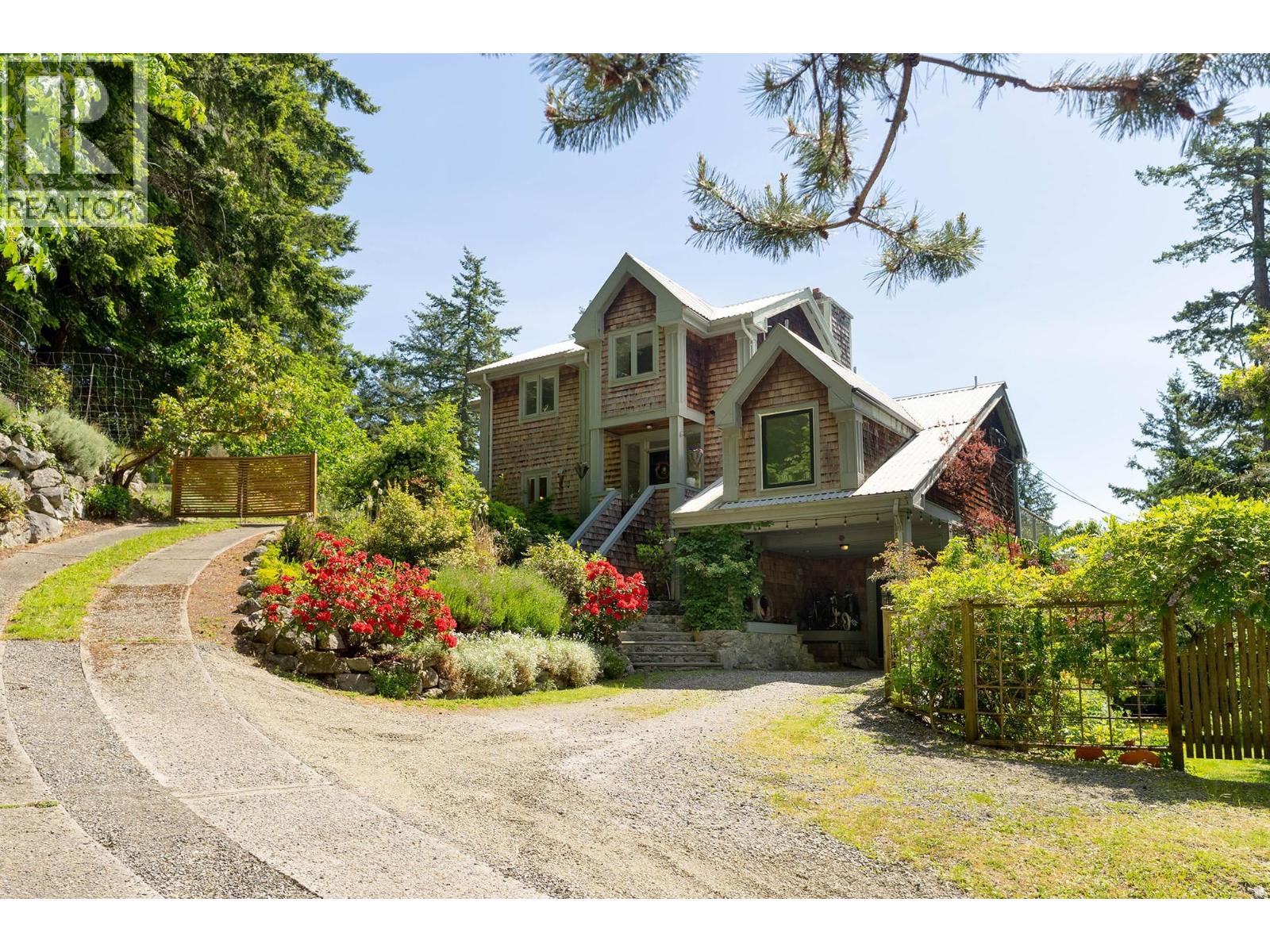 342 CREEK ROAD, Bowen Island, British Columbia