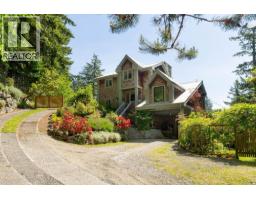 342 CREEK ROAD, Bowen Island, British Columbia