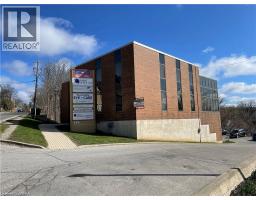139 GRAND RIVER Street N Unit# 102, Paris, Ontario