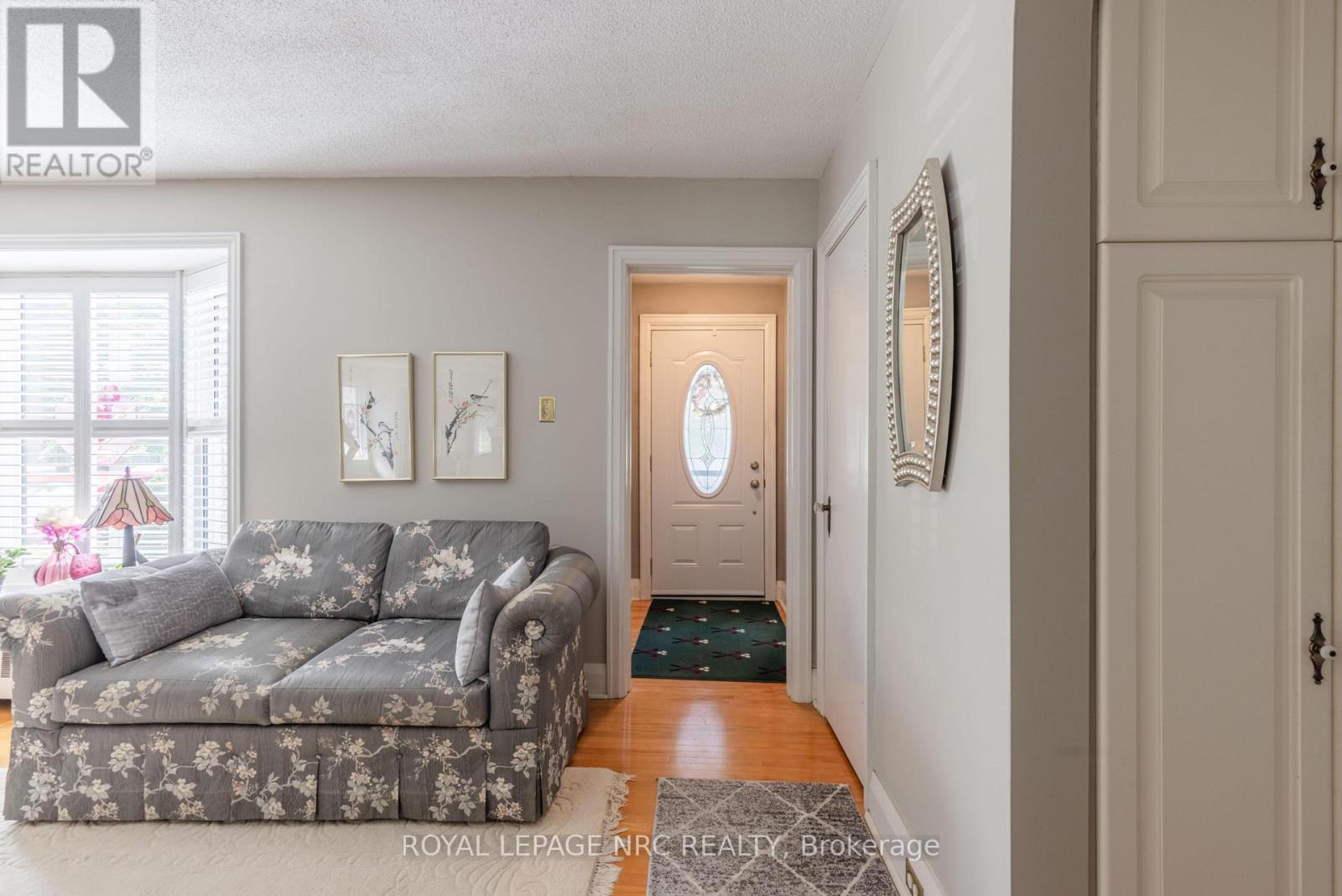 61 Highland Avenue, St. Catharines, Ontario  L2R 4H9 - Photo 18 - X13635236