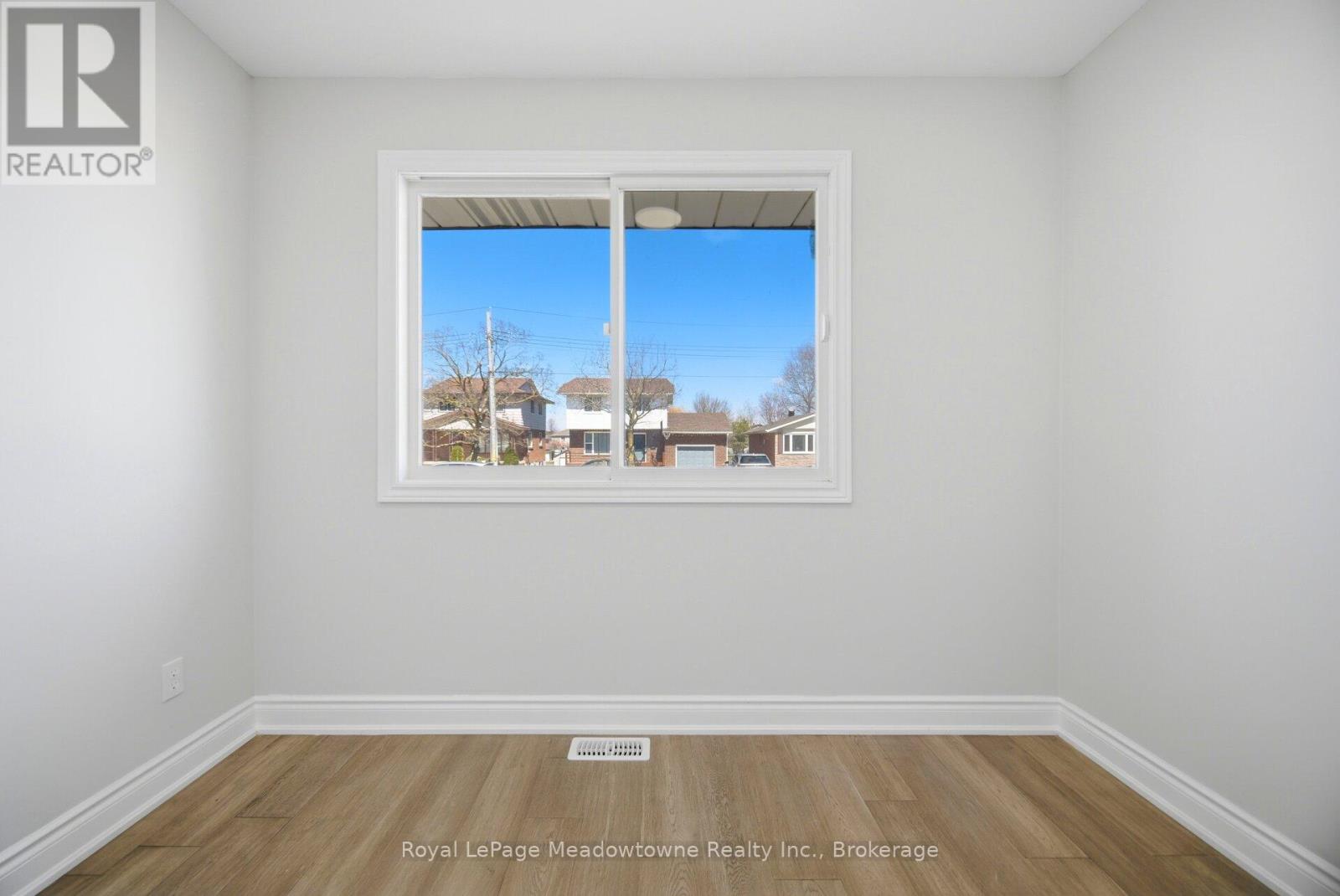 680 Raglan Street, Minto, Ontario  N0G 2P0 - Photo 15 - X13635142