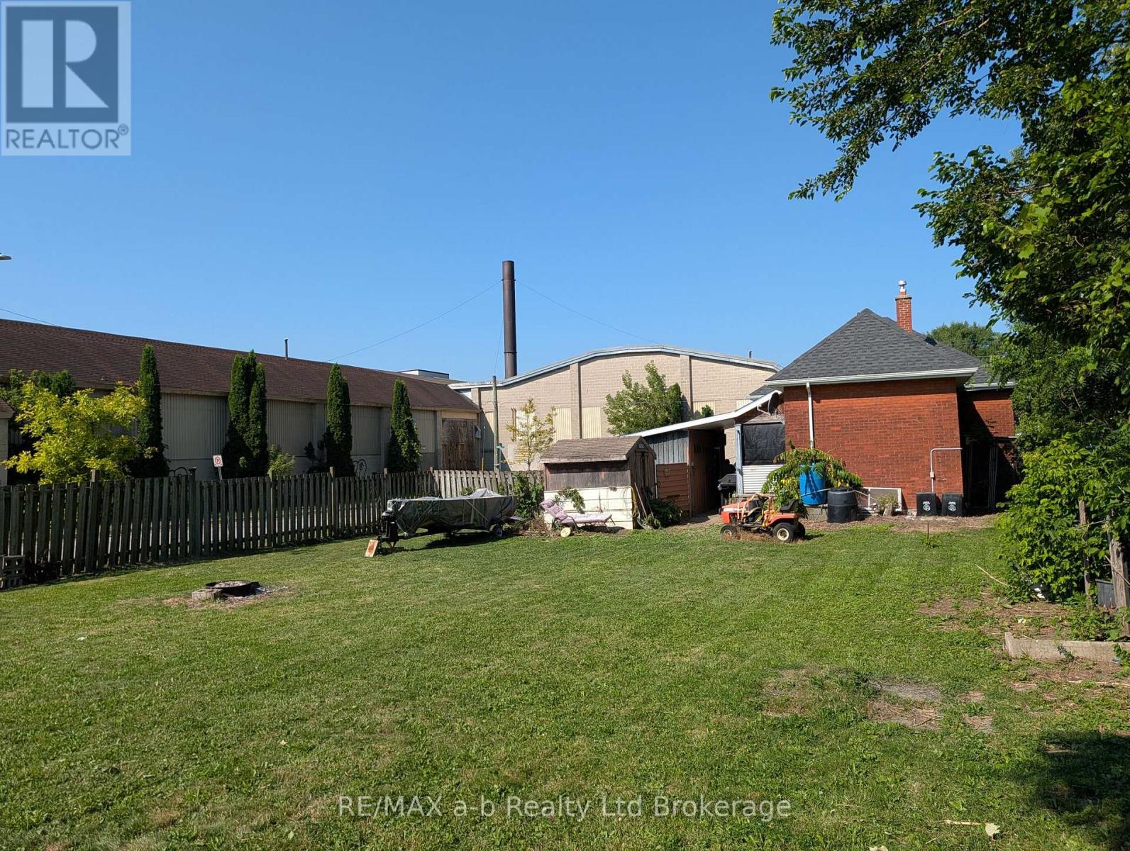 77 Hincks Street, Woodstock, Ontario N4S 3X2 - Photo 5 - X13635178