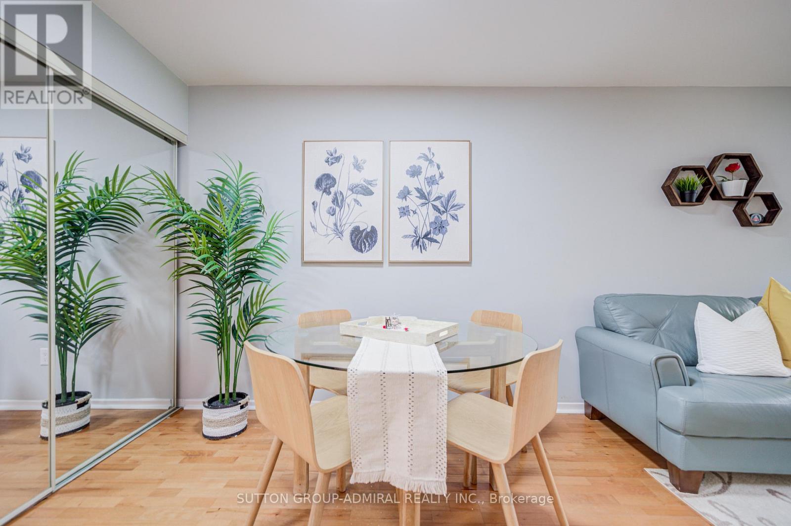 716 - 1055 Bay Street, Toronto, Ontario  M5S 3A3 - Photo 6 - C13635220