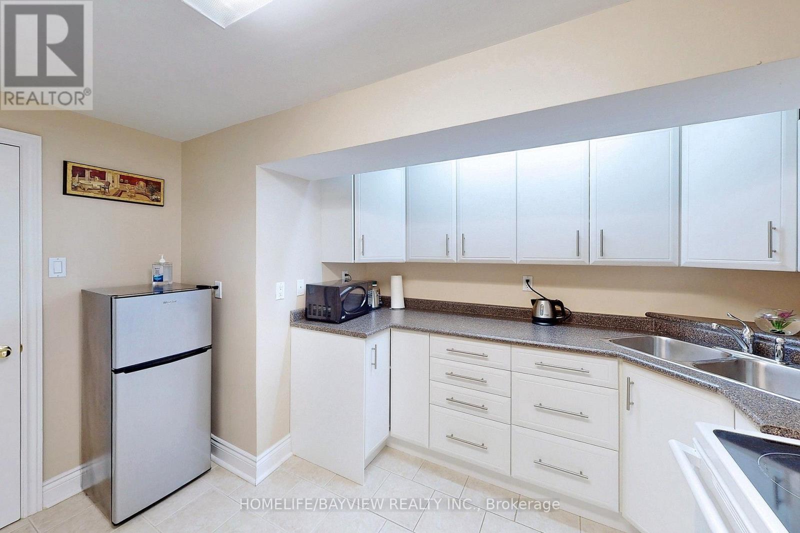 39 Shenstone(Basement) Road, Toronto, Ontario M2R 3B3 - Photo 17 - C13635252