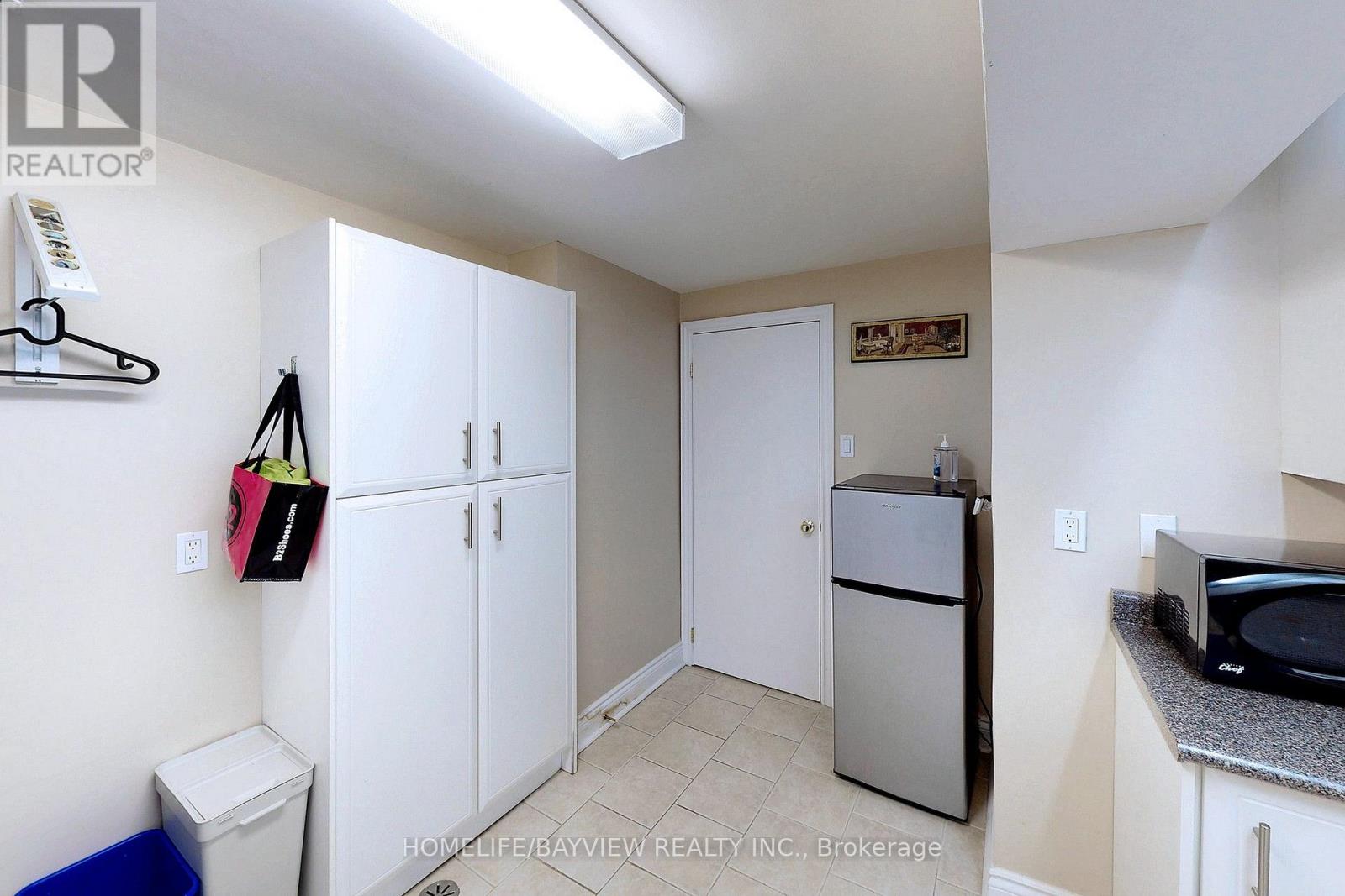 39 Shenstone(Basement) Road, Toronto, Ontario M2R 3B3 - Photo 18 - C13635252