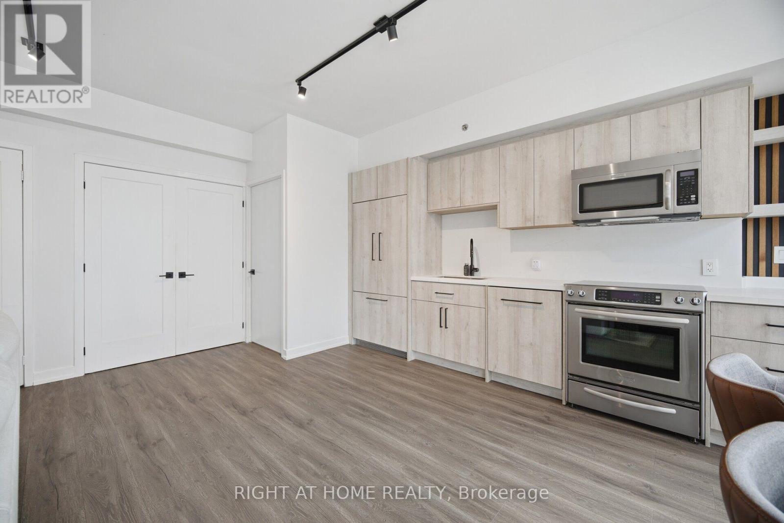Lph01 - 21 Nelson Street, Toronto, Ontario M5V 3H9 - Photo 14 - C13635258