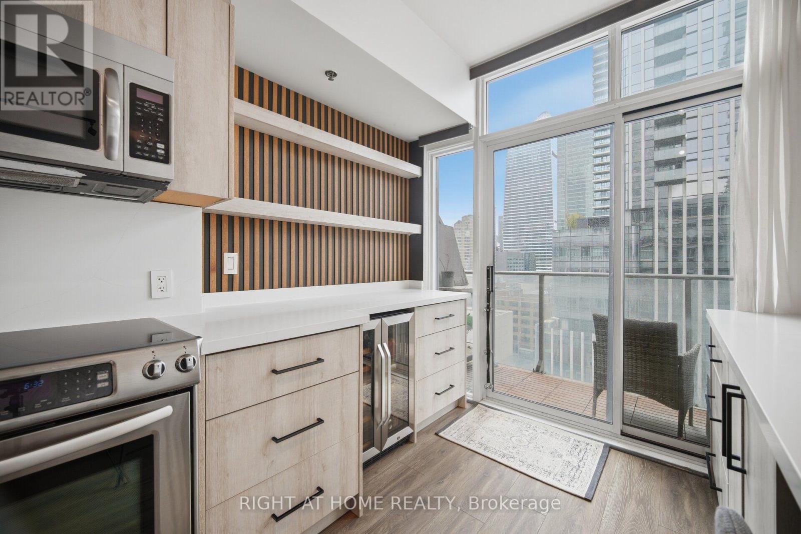 Lph01 - 21 Nelson Street, Toronto, Ontario M5V 3H9 - Photo 16 - C13635258