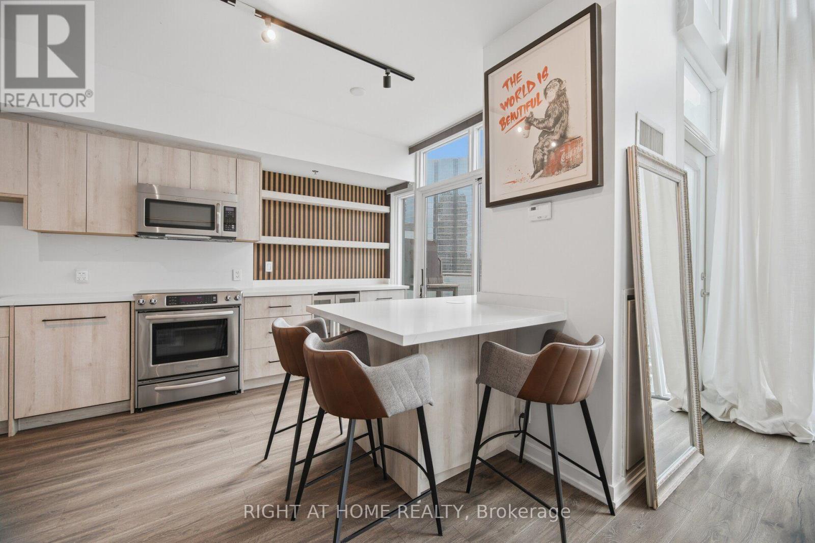 Lph01 - 21 Nelson Street, Toronto, Ontario M5V 3H9 - Photo 18 - C13635258